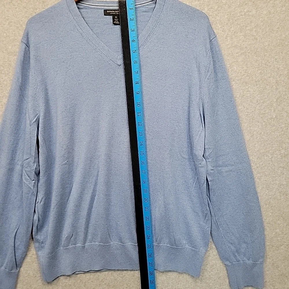 BANANA REPUBLIC Lt Blue Silk Cotton Cashmere Sweater V-Neck Luxury Blend Mens XL